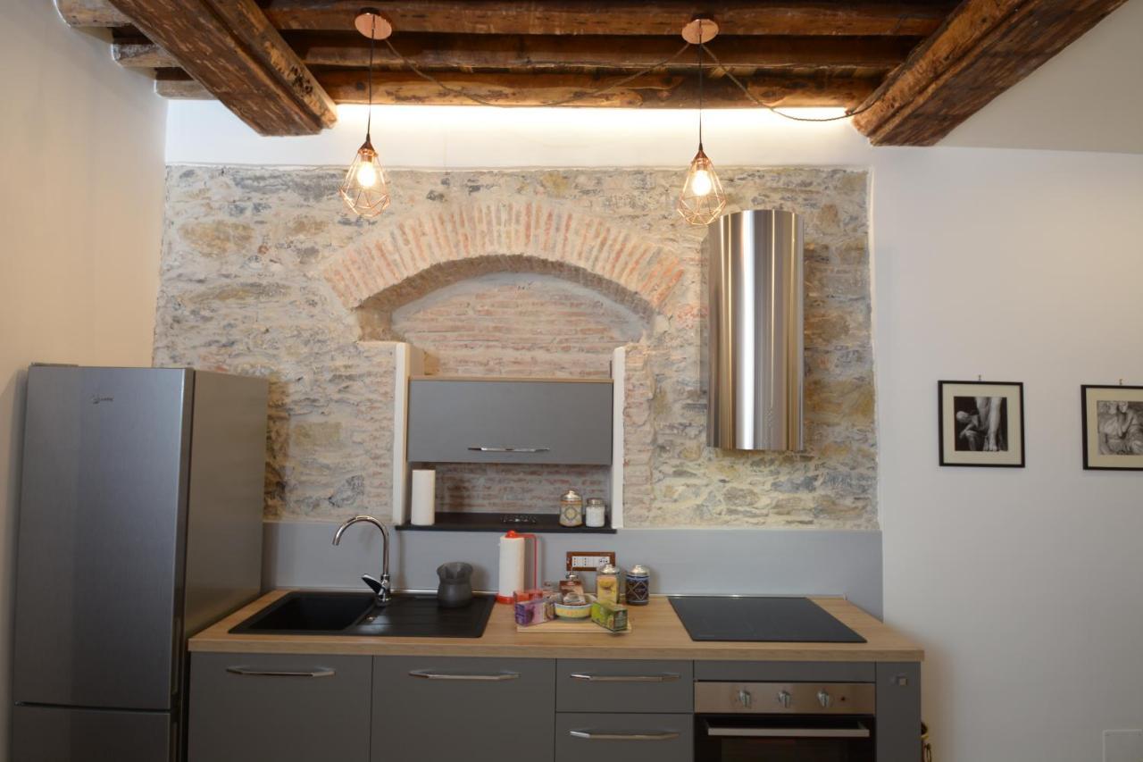 Vico Durazzo Apartment Genoa Exterior photo
